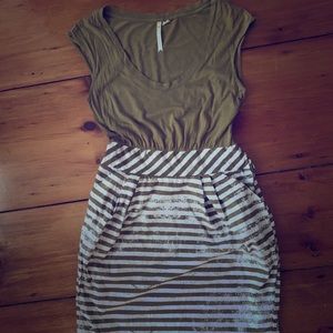 ANTHROPOLOGIE WOMANS DRESS